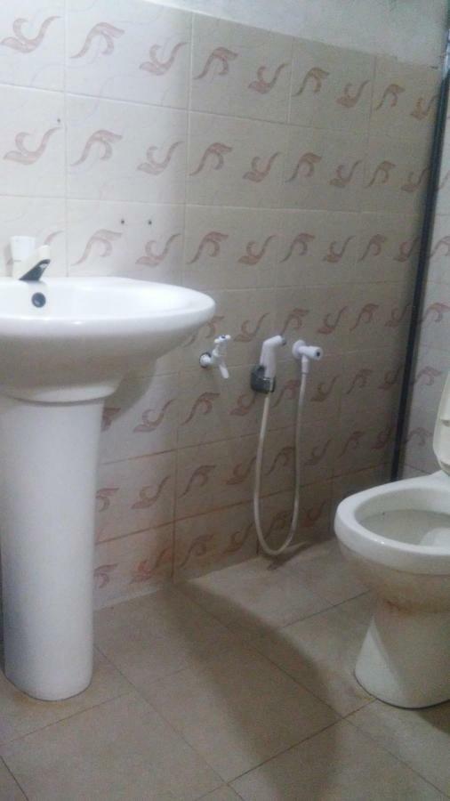 Haven Fort Hostel Коломбо Экстерьер фото