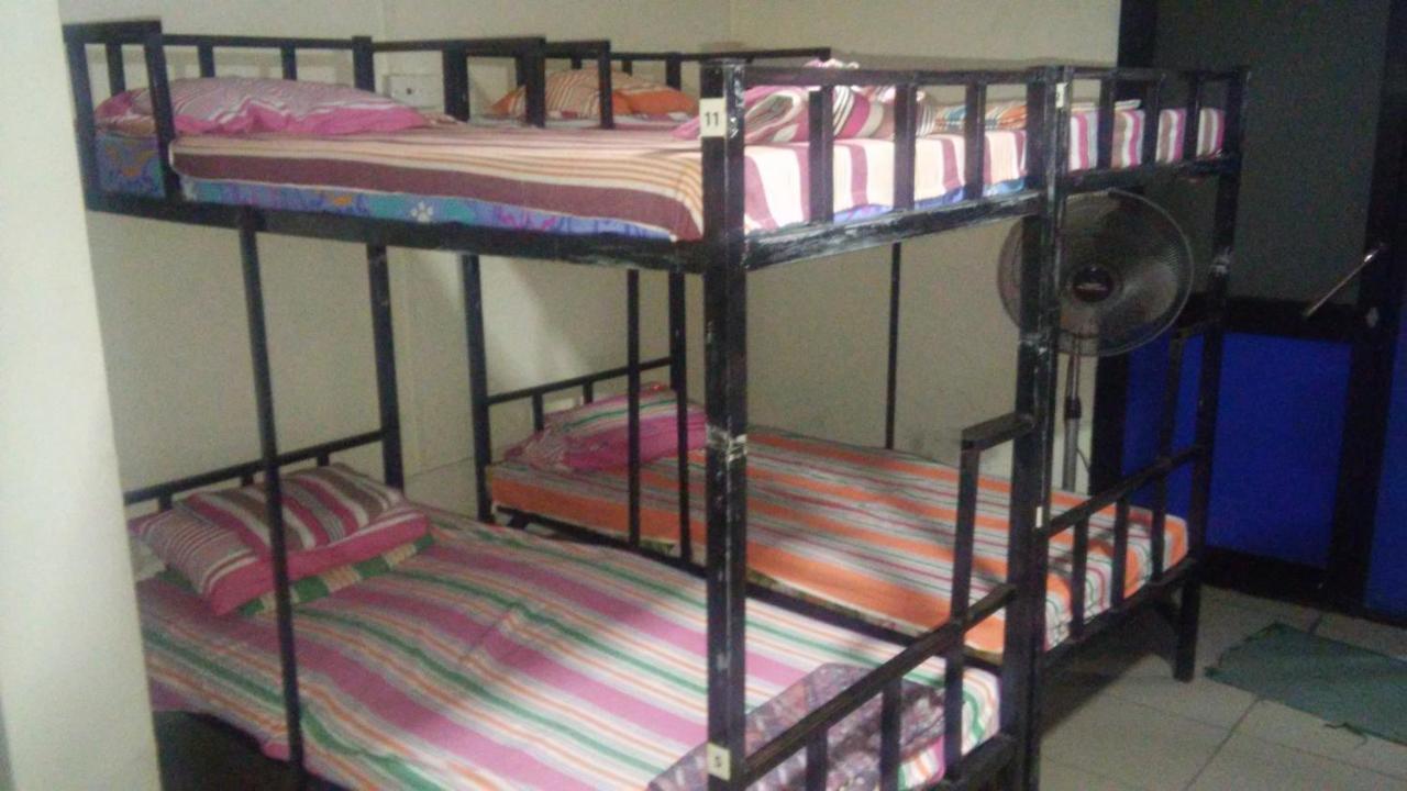 Haven Fort Hostel Коломбо Экстерьер фото